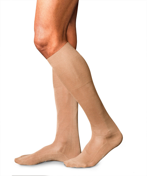 ������ ������� � 9 Pure Fil d�Ecosse  FALKE 