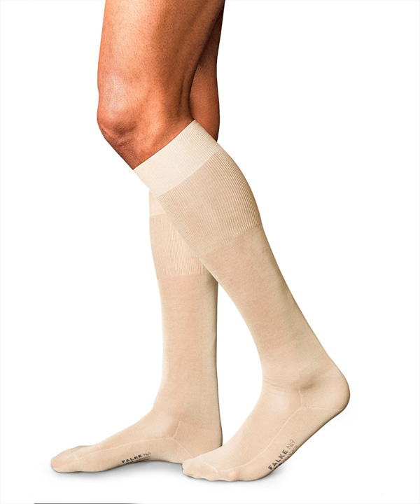 ������ ������� � 9 Pure Fil d�Ecosse  FALKE 